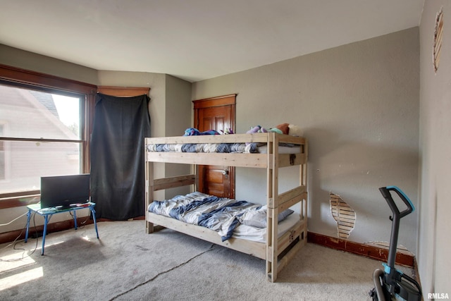 1412 Oak St, Quincy, IL 62301 - bedroom featuring carpet