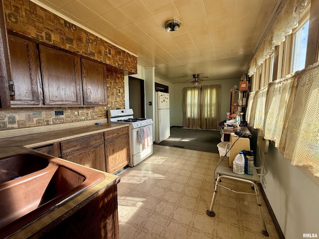 684 US Highway 150 E, Galesburg, IL 61401 - photo 8