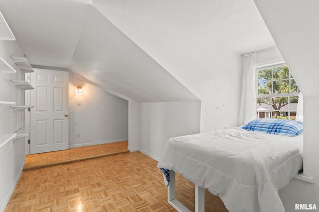 1860 Mayfield Rd, Chatham, IL 62629 - bedroom featuring baseboards and lofted ceiling