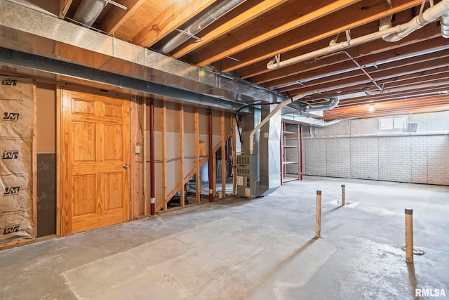 1860 Mayfield Rd, Chatham, IL 62629 - unfinished basement with heating unit