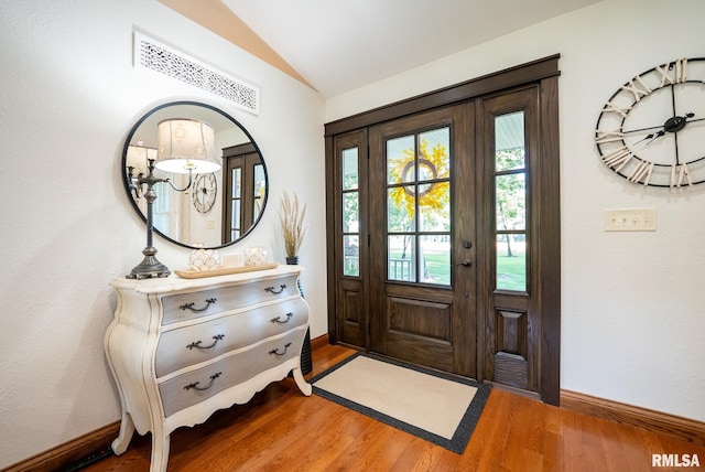 623 Jasper Rd, Centralia, IL 62801 - foyer entrance featuring lofted ceiling and wood finished floors
