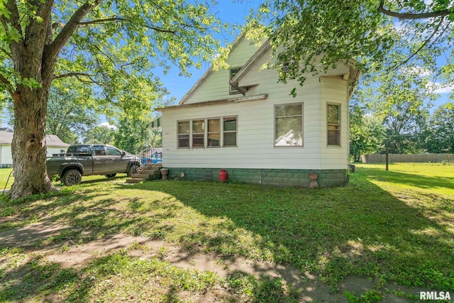 215 N Wilson St, Girard, IL 62640 - view of property exterior
