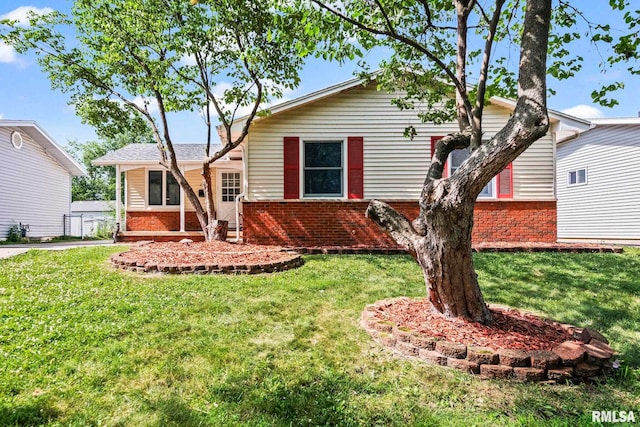 2525 Selkirk Rd, Springfield, IL 62702 - photo 3