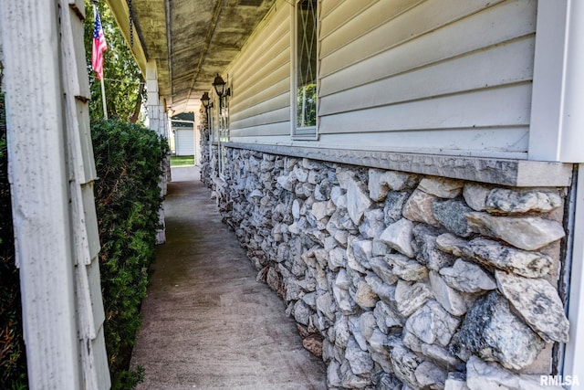 107 E Harrison St, Edinburg, IL 62531 - view of side of property