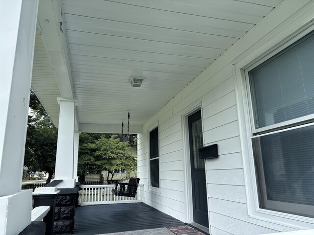 209 E Dodds St, Divernon, IL 62530 - photo 4
