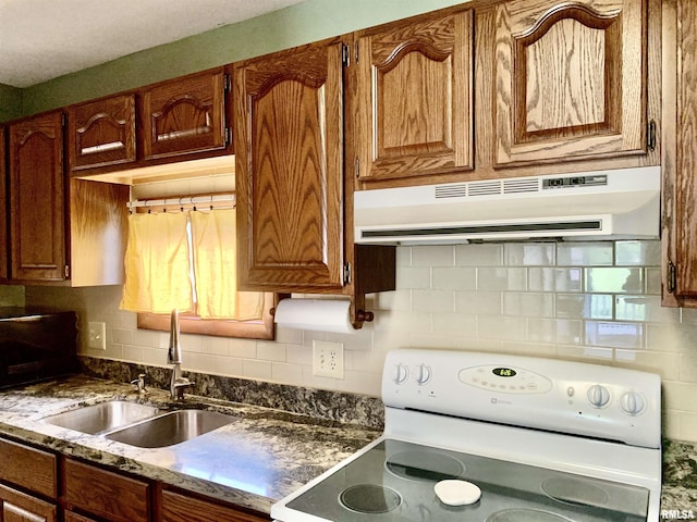 2119 Willow Dr, Jacksonville, IL 62650 - photo 30