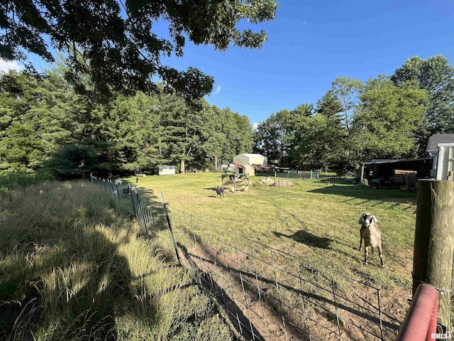 28 Albion St, Lynnville, IL 62650 - view of yard with an outbuilding