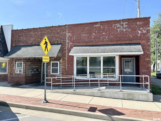 311 Main St, Meredosia, IL 62665 - view of building exterior