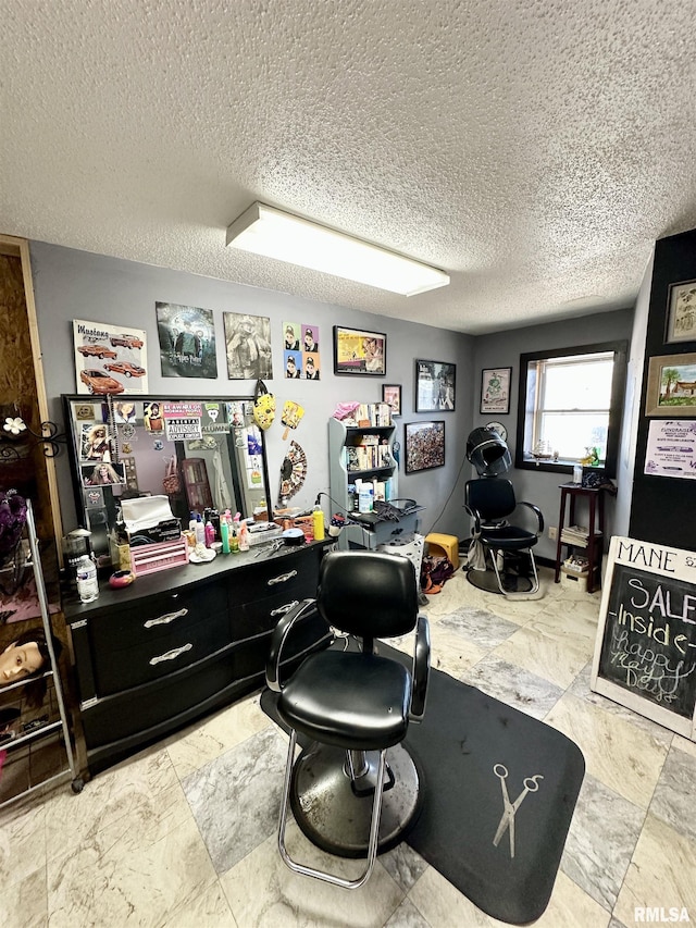 311 Main St, Meredosia, IL 62665 - miscellaneous room featuring a desk and a textured ceiling
