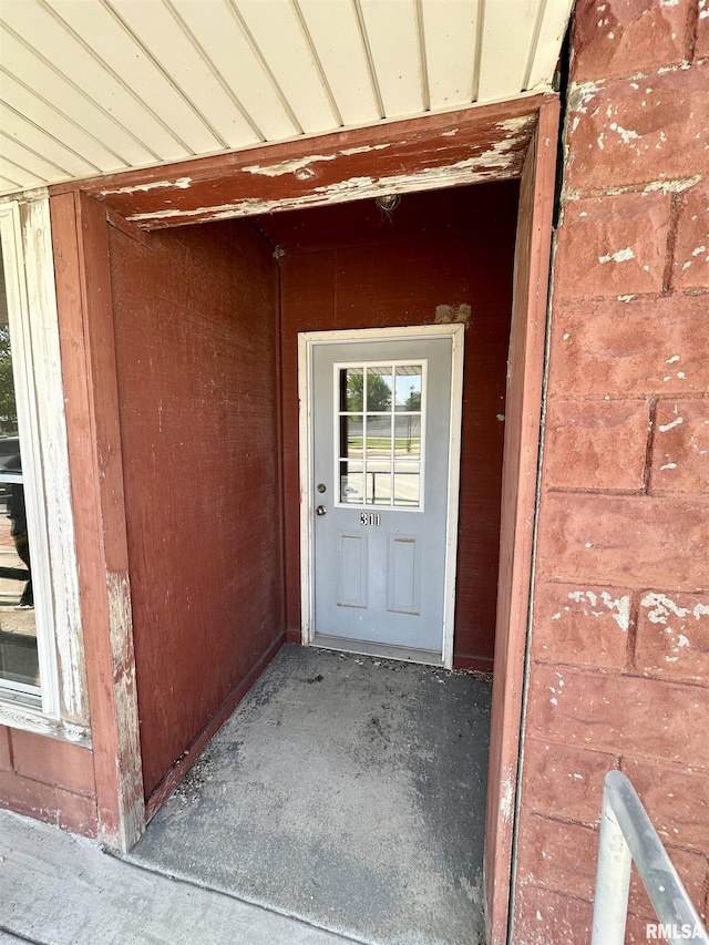 311 Main St, Meredosia, IL 62665 - entrance to property
