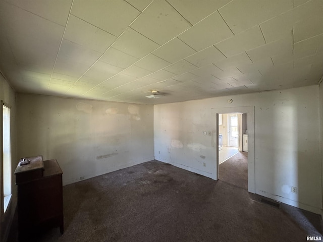 103 S Jackson St, Lincoln, IL 62656 - carpeted spare room with a ceiling fan