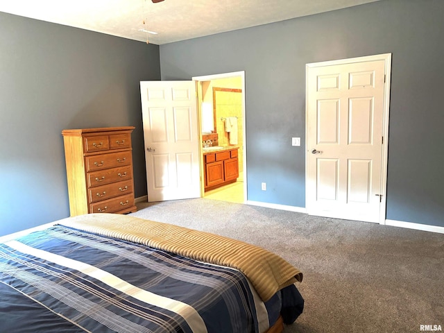 4317 Harvard Dr, Springfield, IL 62712 - bedroom featuring light carpet and connected bathroom