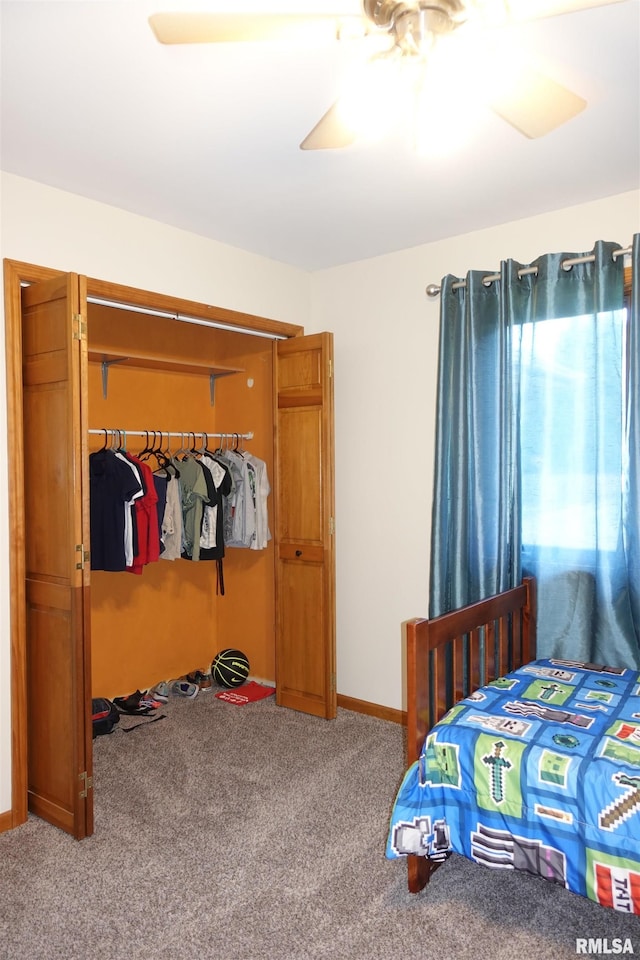 1156 Russell Ave, Galesburg, IL 61401 - carpeted bedroom with baseboards