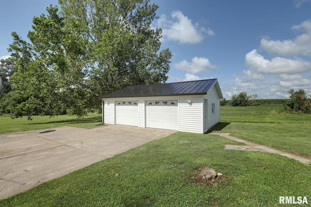 281 N Ave, Plainville, IL 62365 - view of detached garage