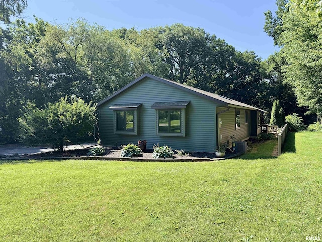 120 Lakeview Dr, East Galesburg, IL 61430 - photo 2