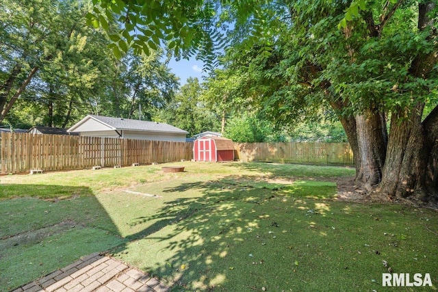 3328 Mars Ave, Springfield, IL 62707 - fenced backyard with a shed