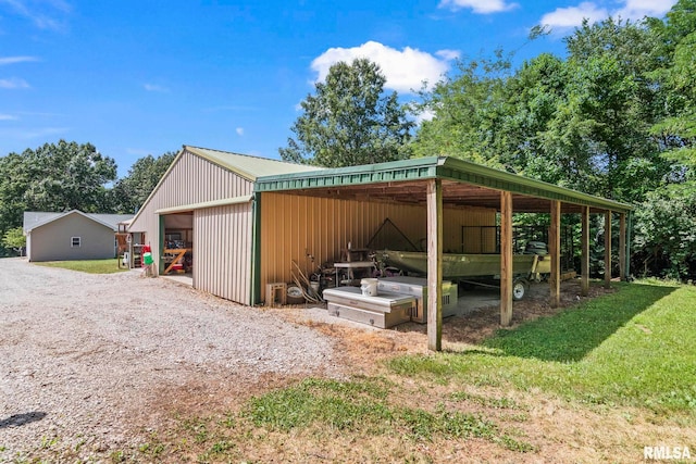 16540 Wernowsky St, Petersburg, IL 62675 - view of pole building featuring gravel driveway