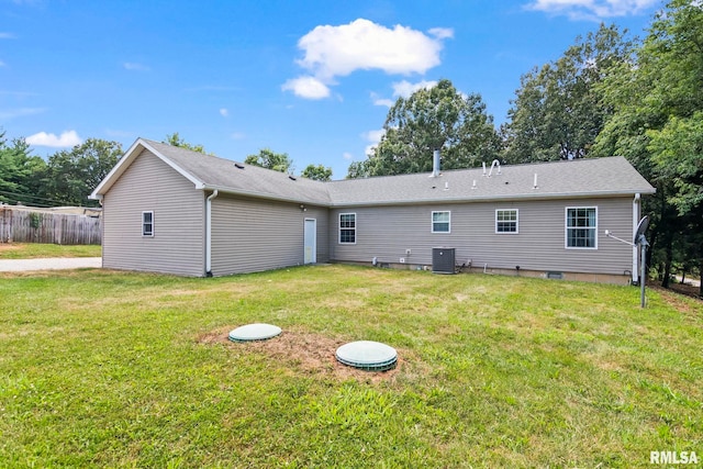 16540 Wernowsky St, Petersburg, IL 62675 - rear view of house