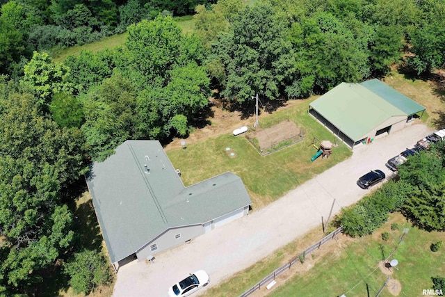 16540 Wernowsky St, Petersburg, IL 62675 - aerial view of property and surrounding area