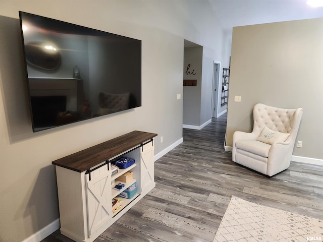 2302 Knoxville Dr, Springfield, IL 62711 - hall featuring dark wood-type flooring and vaulted ceiling