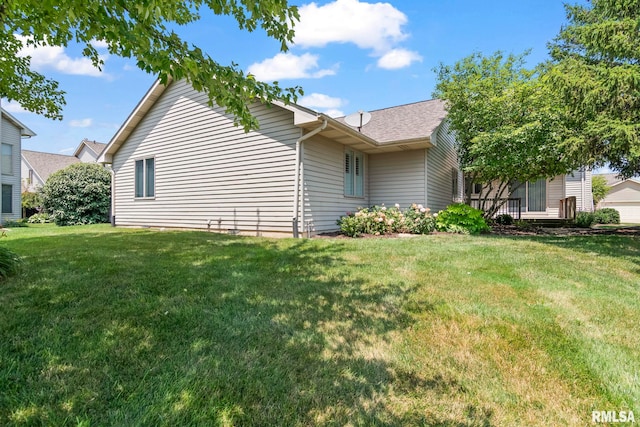 4905 Eagles Lndg, Springfield, IL 62711 - view of home's exterior with a yard and roof with shingles