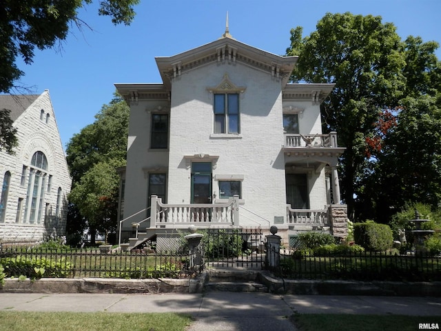 310 E Broadway St, Monmouth, IL 61462 - photo 1