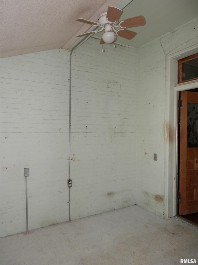 310 E Broadway St, Monmouth, IL 61462 - photo 55