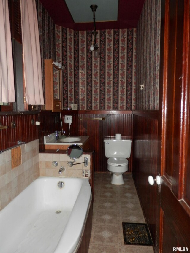 310 E Broadway St, Monmouth, IL 61462 - photo 64