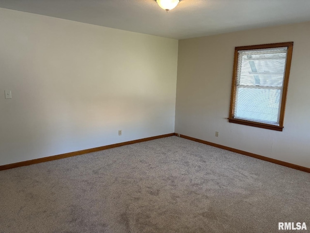 2308 S Whittier Ave, Springfield, IL 62704 - empty room with carpet and baseboards