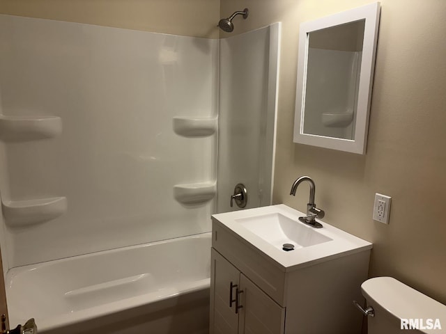 2308 S Whittier Ave, Springfield, IL 62704 - full bathroom with vanity and tub / shower combination