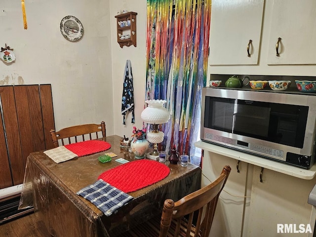 707 E Clark St, Litchfield, IL 62056 - view of dining area