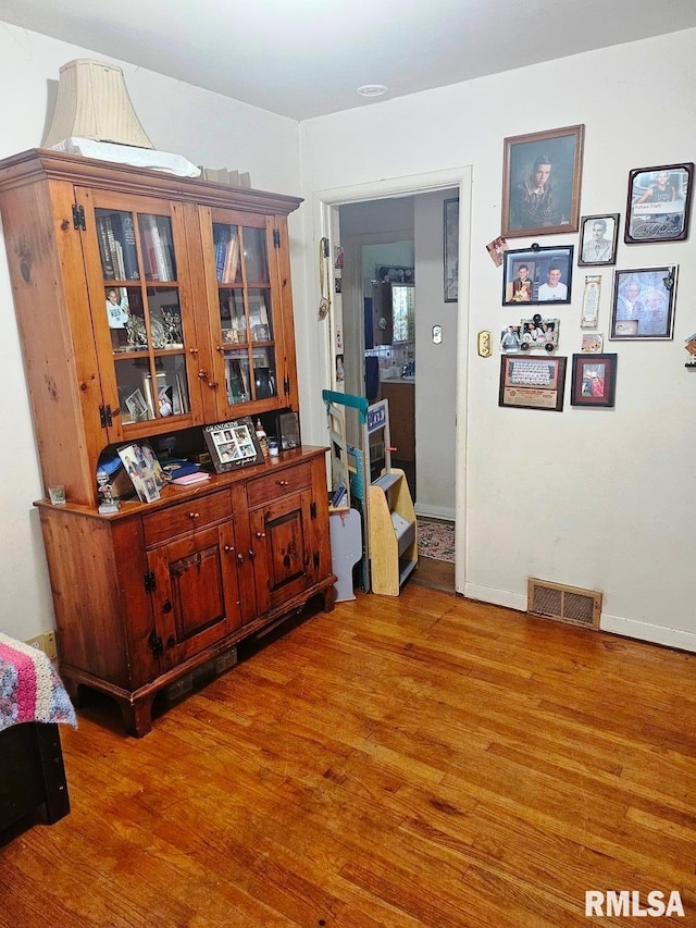 707 E Clark St, Litchfield, IL 62056 - dining space featuring wood finished floors and baseboards