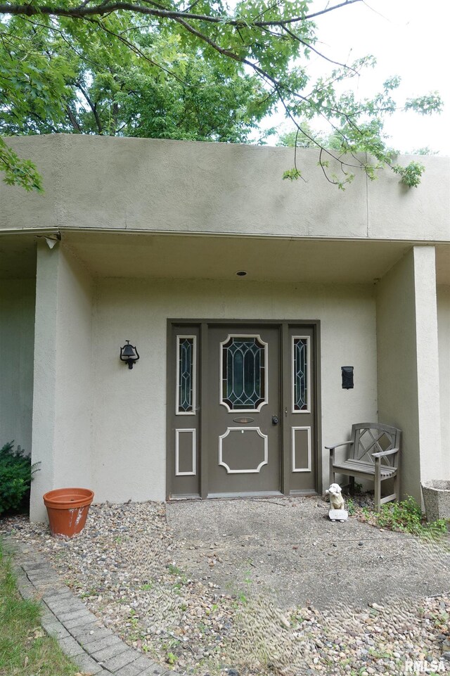 604 Knox Rd N Unit 1000, Gilson, IL 61436 - entrance to property with stucco siding
