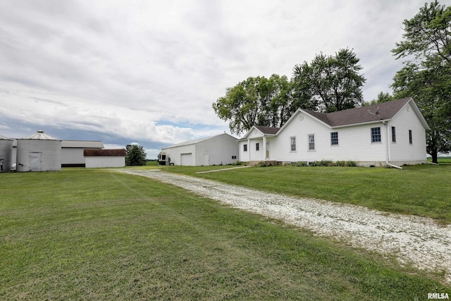 1784 N 2700th Ave, Loraine, IL 62349 - ranch-style house featuring dirt driveway and a front yard