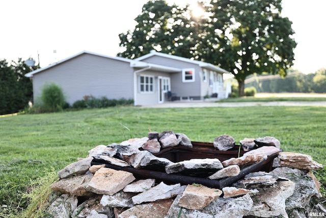 42060 County Highway 10, Nebo, IL 62355 - view of green lawn