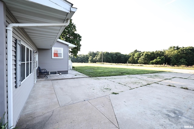 42060 County Highway 10, Nebo, IL 62355 - view of patio / terrace