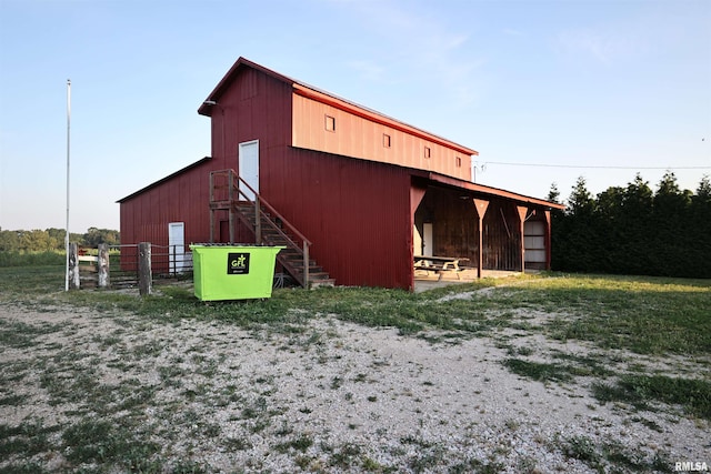 42060 County Highway 10, Nebo, IL 62355 - view of barn