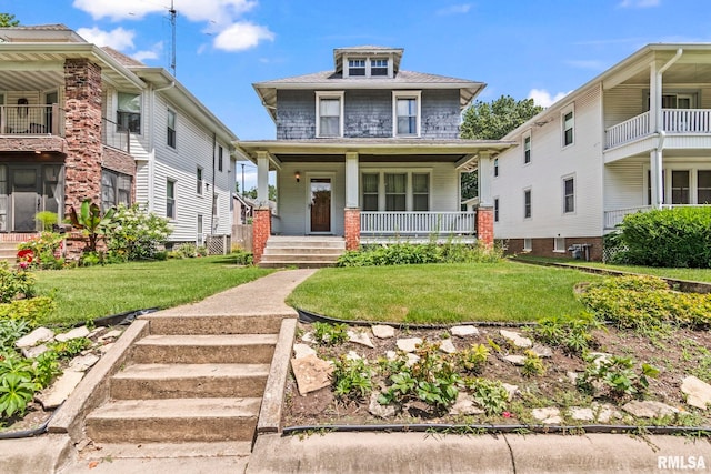 417 E Keys Ave, Springfield, IL 62702 - traditional style home with a porch and a front lawn