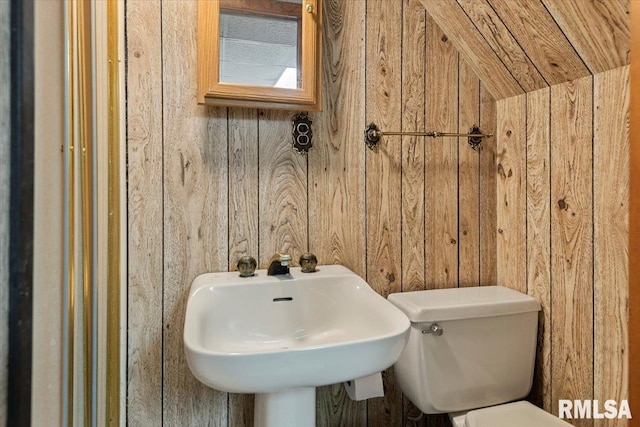 5016 Kinsinger Ln, Pleasant Plains, IL 62677 - half bathroom featuring toilet and wood walls