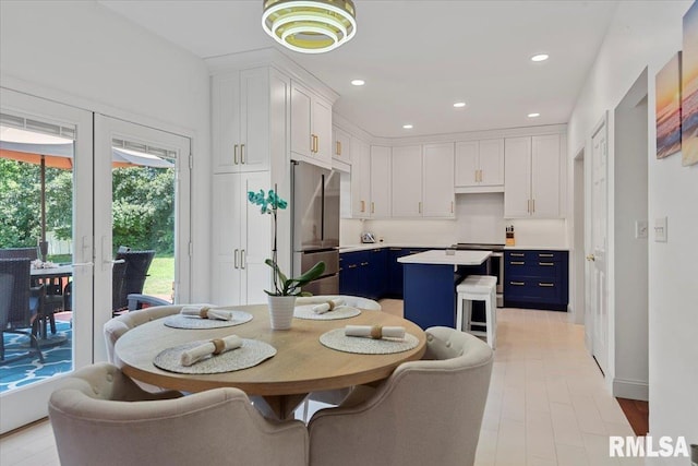 345 Country Towne Rd, Springfield, IL 62712 - dining space with recessed lighting