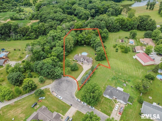 345 Country Towne Rd, Springfield, IL 62712 - aerial overview of property's location featuring a nearby body of water and property parcel outlined