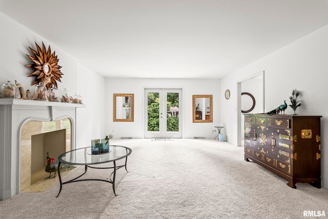 1613 Denison Dr, Springfield, IL 62704 - living area featuring carpet
