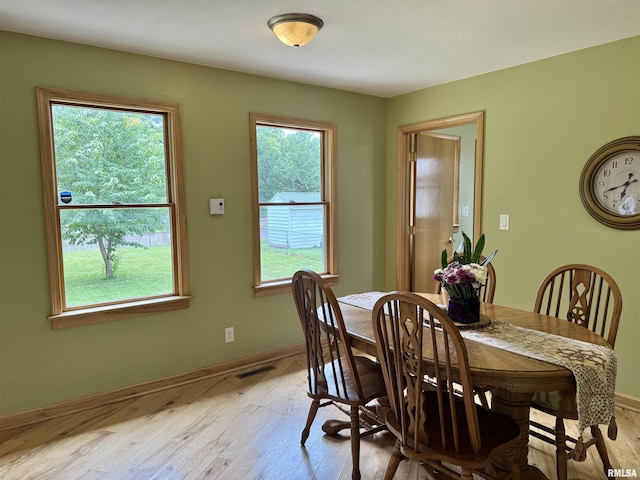 778 E Grove St, Galesburg, IL 61401 - dining area featuring light wood finished floors