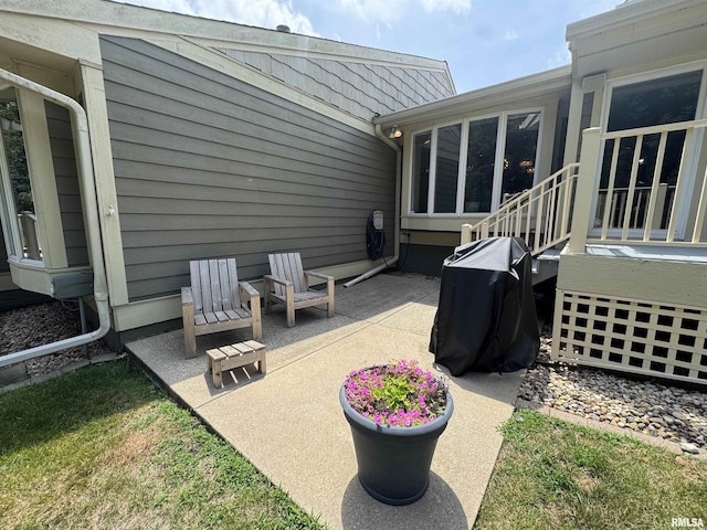 6 Ottawa Trl, Galesburg, IL 61401 - view of patio