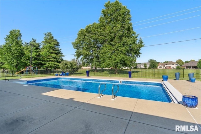 4408 Foxhall Ln, Springfield, IL 62711 - view of pool featuring a patio area