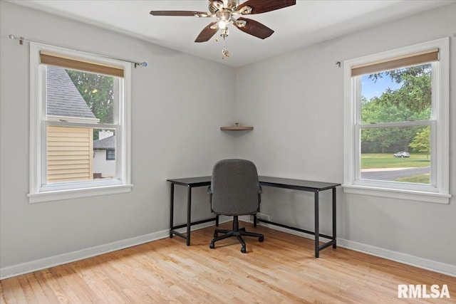 14 Beachview Ln, Springfield, IL 62712 - home office featuring healthy amount of natural light, wood finished floors, and a ceiling fan