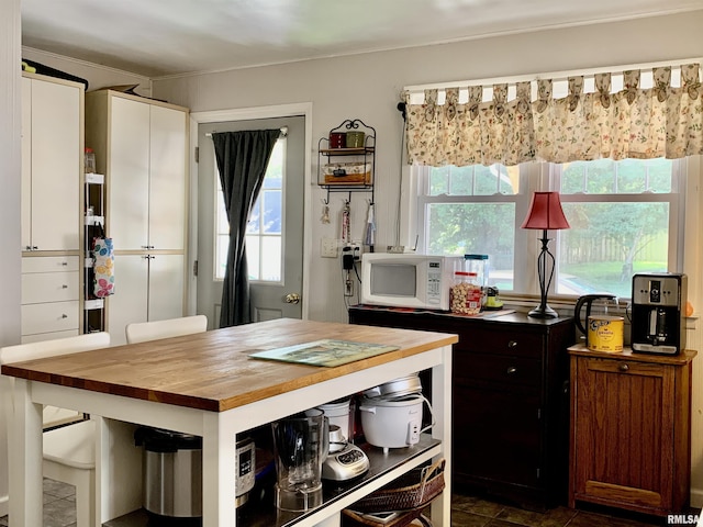 1325 W College Ave, Jacksonville, IL 62650 - photo 25