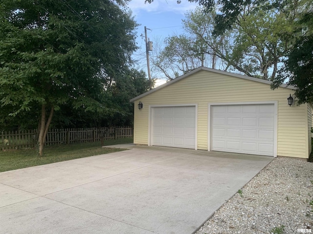 1325 W College Ave, Jacksonville, IL 62650 - photo 9
