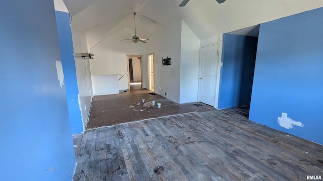927 Sycamore St, Quincy, IL 62301 - spare room with a ceiling fan, wood finished floors, and lofted ceiling