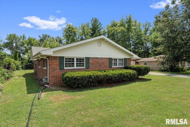 13 Birch Dr, Chatham, IL 62629 - photo 2